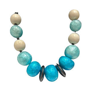 Elegant Blue and Cream Beaded Necklace